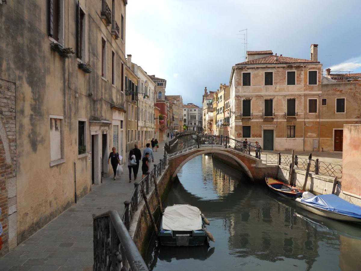 Ca Della Musica Venezia Santa Croce Apartment ภายนอก รูปภาพ