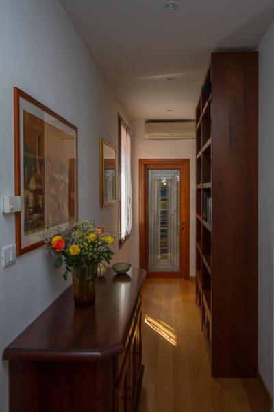 Ca Della Musica Venezia Santa Croce Apartment ภายนอก รูปภาพ